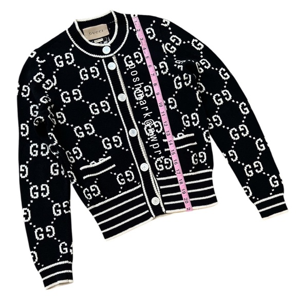 GUCCI 🙌 GG Supreme Logo Cardigan Sweater Black Ivory White Cotton XS - Picture 12 of 16